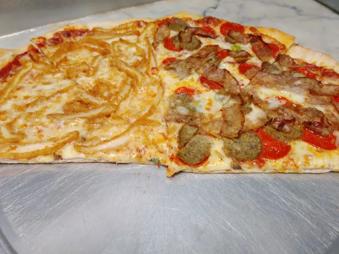 Village Pizza & Pasta Picture 9