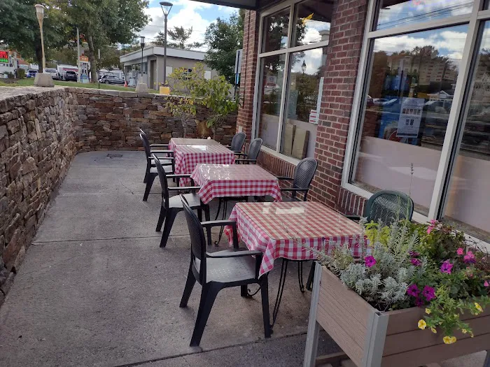 Venice Restaurant & Pizza Picture 10