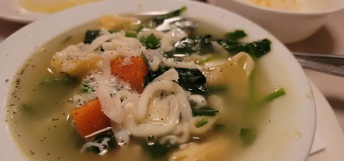 Venice Restaurant & Pizza Picture 4