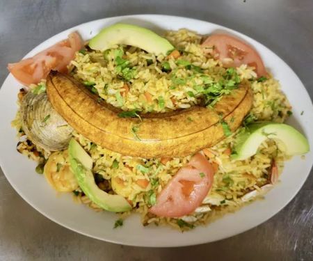 El Idolo Restaurant 2