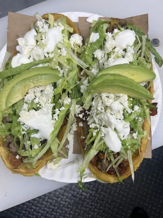 Taqueria Callejeros Picture 9