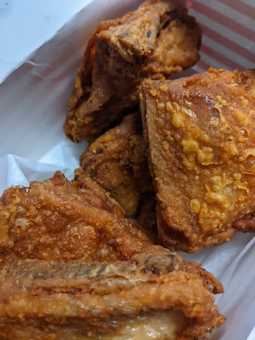 MAINPORT FISH&CHIPS Picture 6