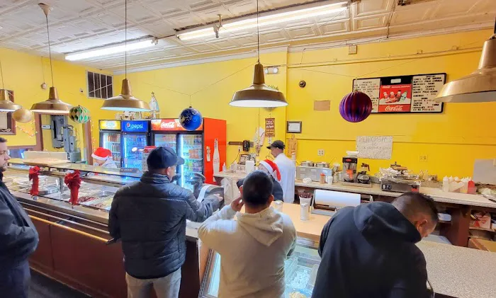 El Cochinito Picture 9