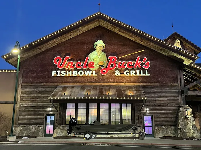 Uncle Buck's Fish Bowl and Grill Picture 1