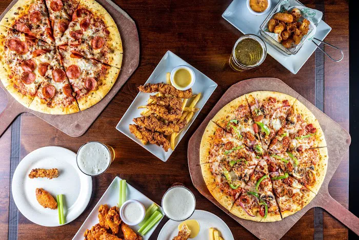 Uncle Buck's Fish Bowl and Grill Picture 4