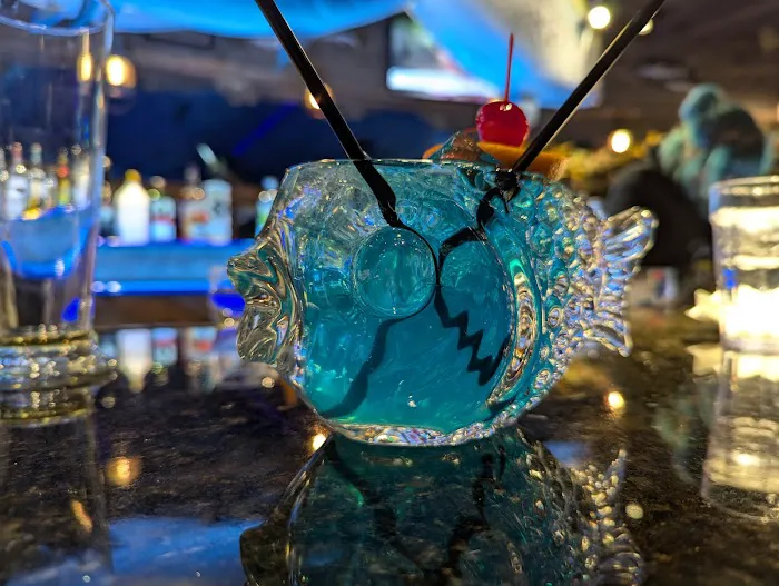 Uncle Buck's Fish Bowl and Grill Picture 2