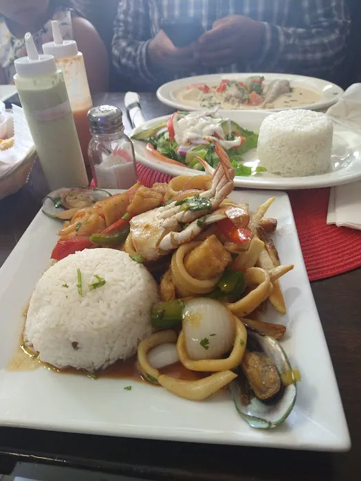 Isla Restaurante Guatemala Food Peruano Picture 7