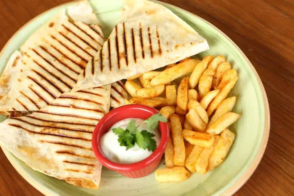 D'elis Pizzeria Latin Food Picture 5