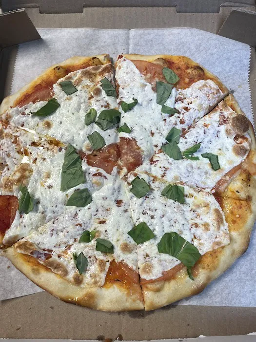 Bella's Pizza & Pasta Picture 10