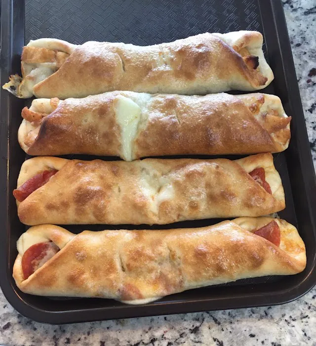 Bella's Pizza & Pasta Picture 5