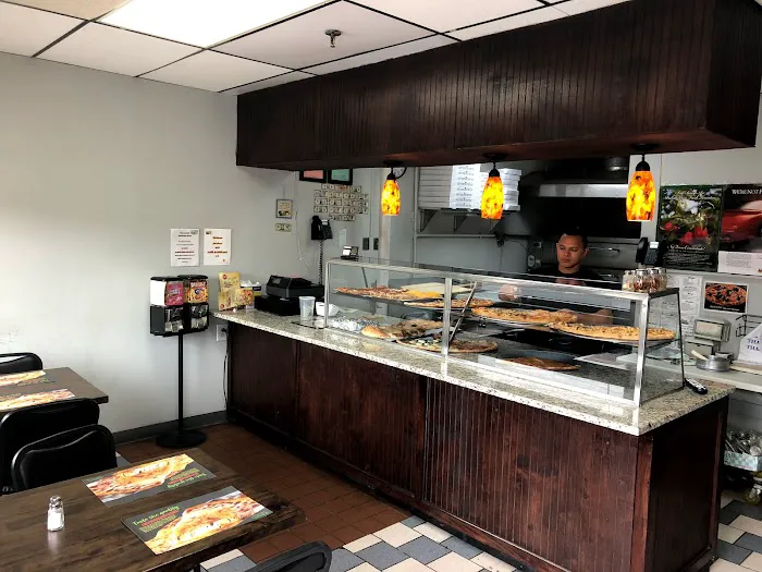 Bella's Pizza & Pasta Picture 7