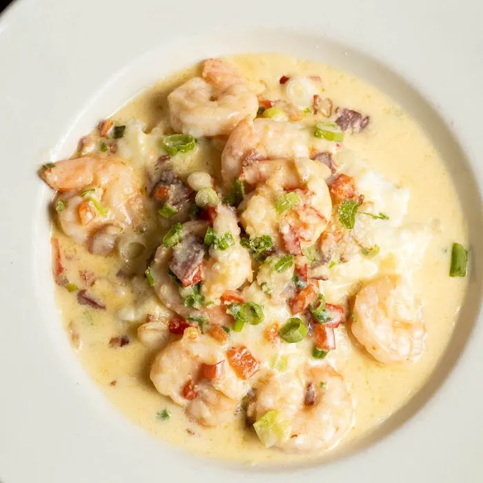 Savannah & Company Picture 3