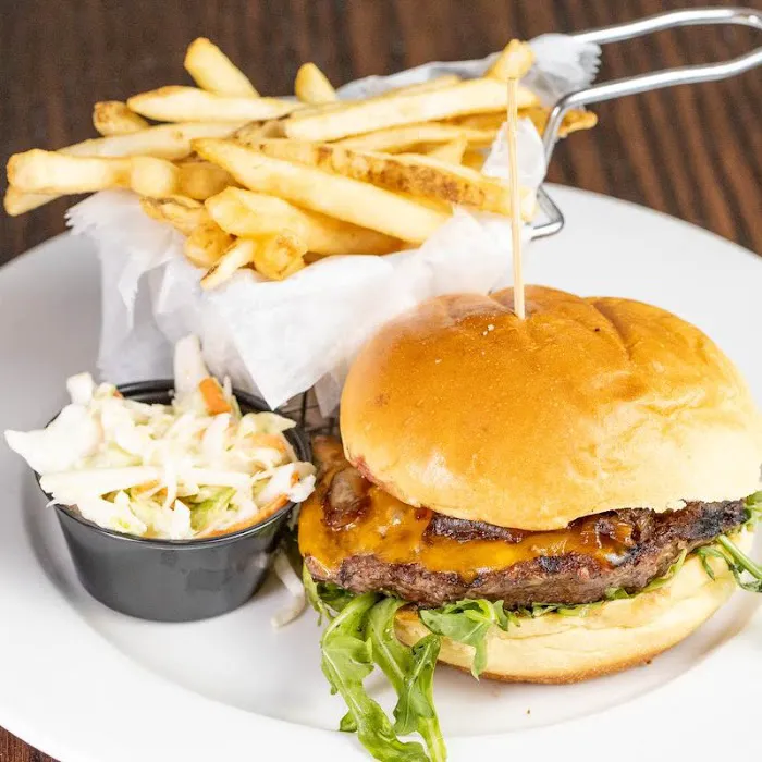 Savannah & Company Picture 6