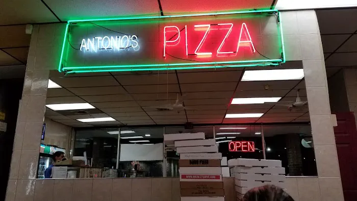 Antonio's Pizza Picture 4