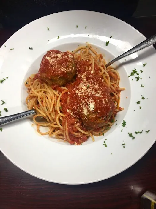 Amici’s Pizza & Restaurant Picture 8