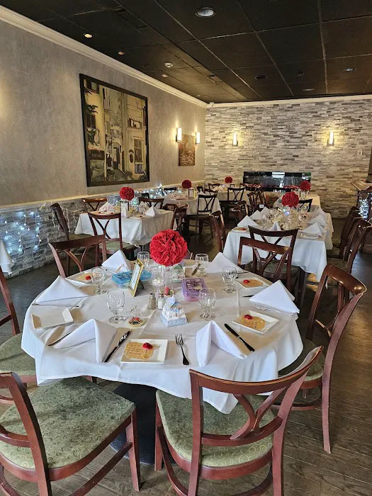 Amici’s Pizza & Restaurant Picture 2