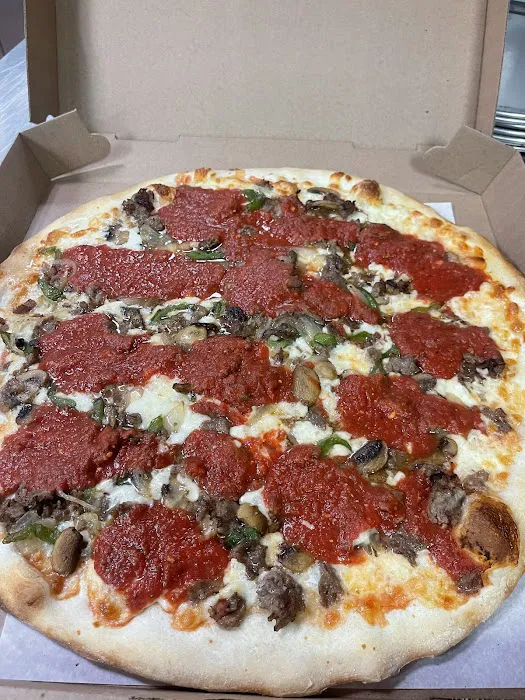 Amici’s Pizza & Restaurant Picture 5