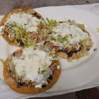 Mercado Azteca & Deli ico