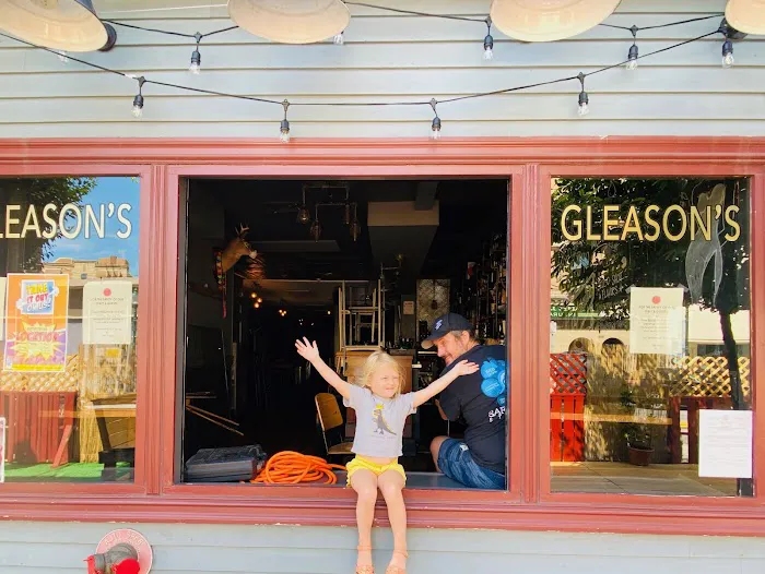 Gleason's Picture 10