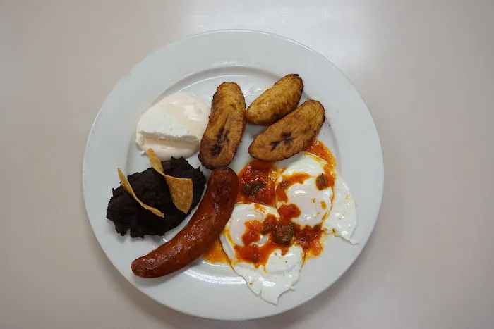 PANADERIA PERLA DE ORIENTE Picture 8