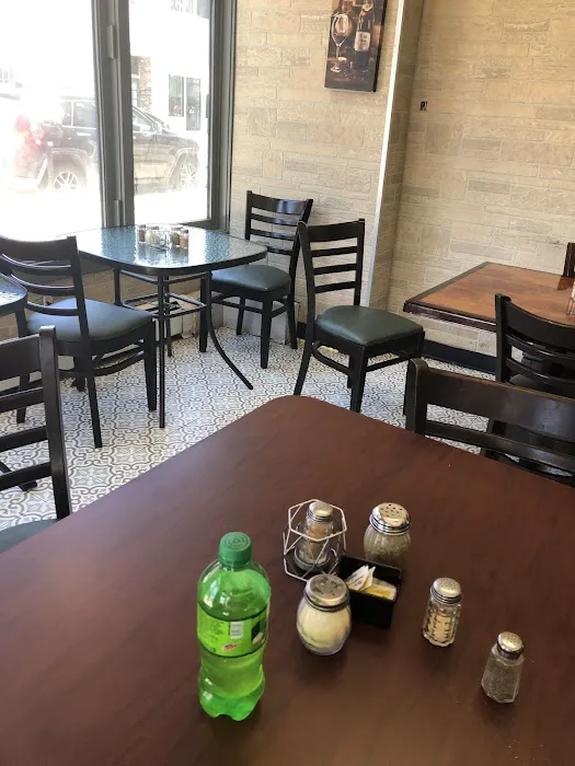 kiosko's Pizzeria & Restaurant Picture 4