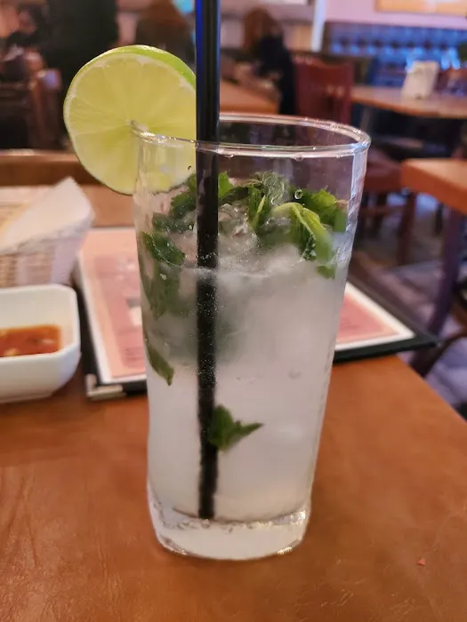 GAUCHOS STEAKHOUSE Picture 1