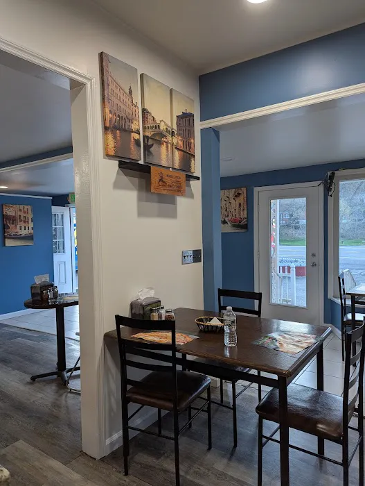 Route 9 Pizza Picture 1