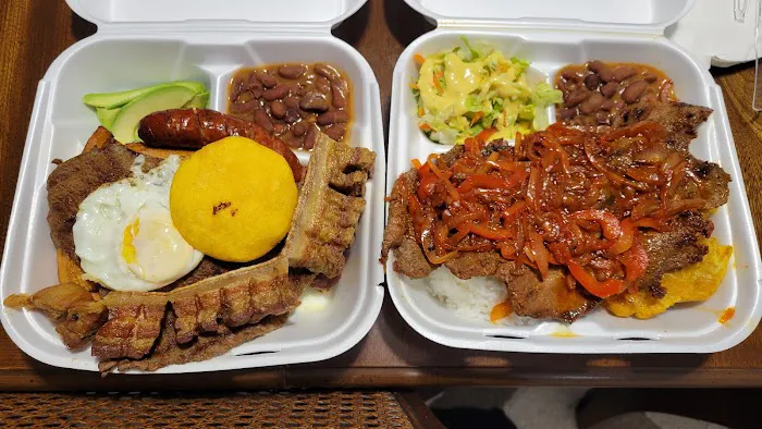 La casa de la Empanada Columbiana Picture 1