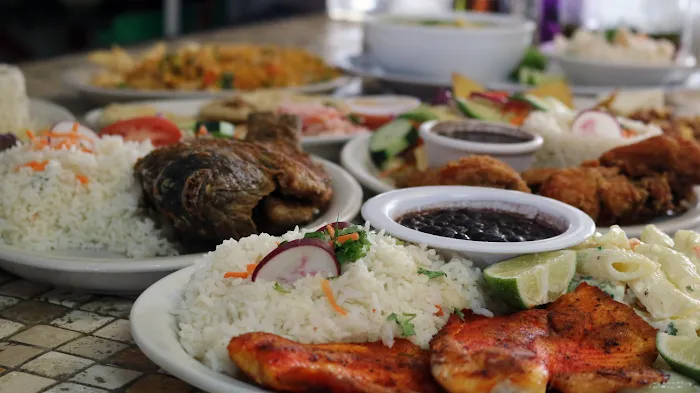 El Rinconcito Latin Food Picture 6