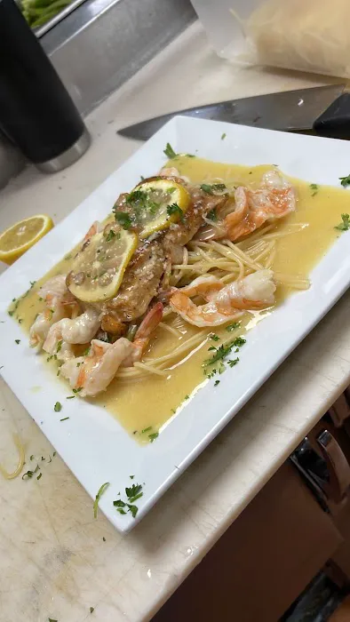 Midway's Villa Roma Picture 4