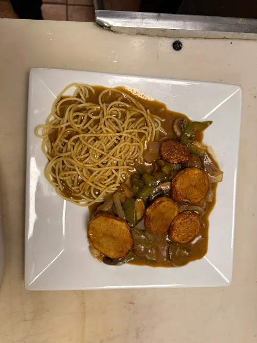 Midway's Villa Roma Picture 9