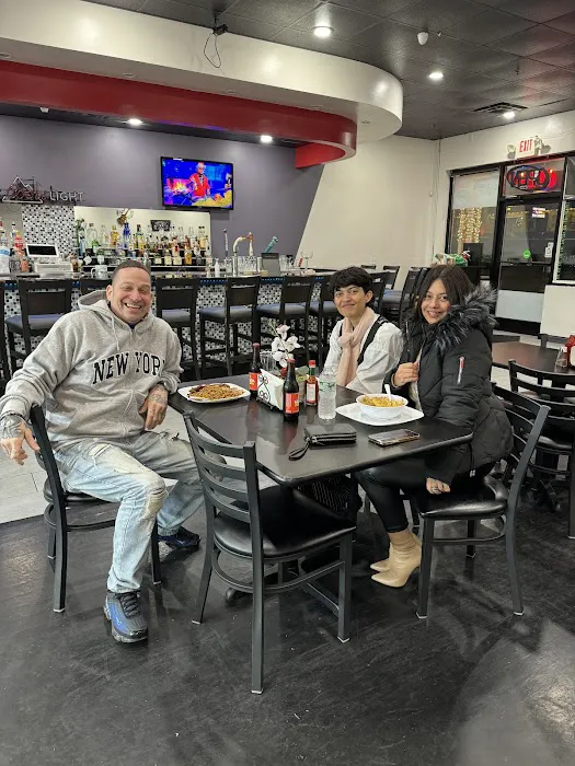 Nelly's Mofongo Restaurant and Bar Picture 10