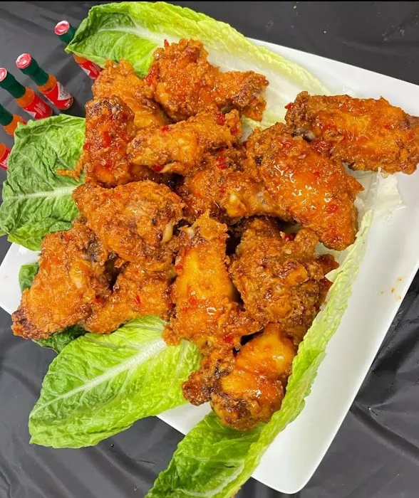 Foodie Lounge Picture 7