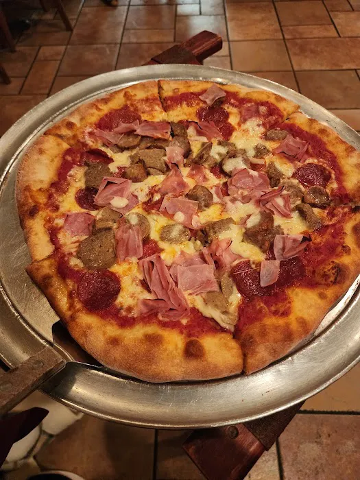 Capri Restaurant & Pizzeria Picture 1