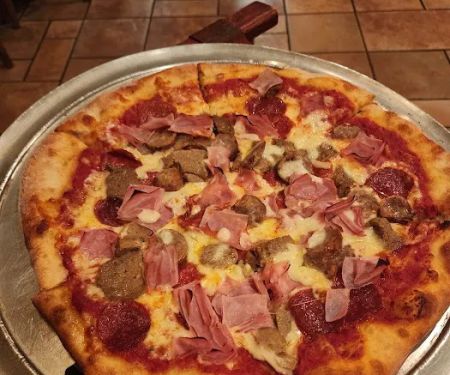 Capri Restaurant & Pizzeria