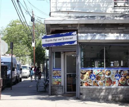 Urquilla Café and Restaurant