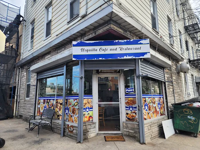 Urquilla Café and Restaurant Picture 9