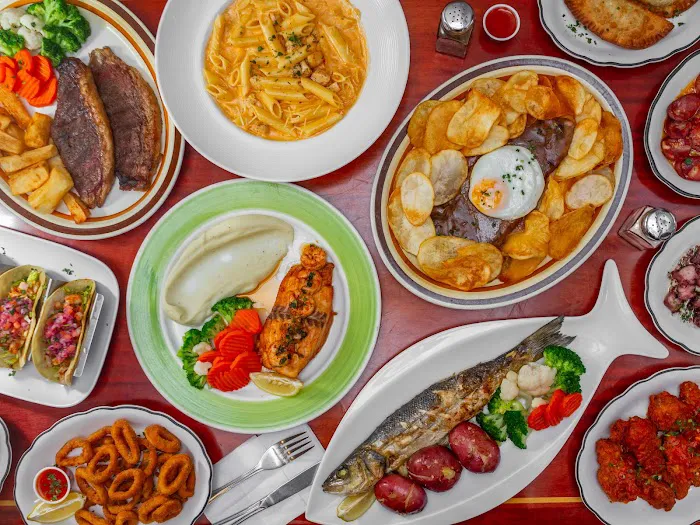 SAGRES BAR AND GRILL Picture 8