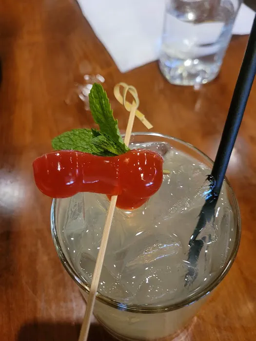 Mompou Tapas Bar & Restaurant Picture 1