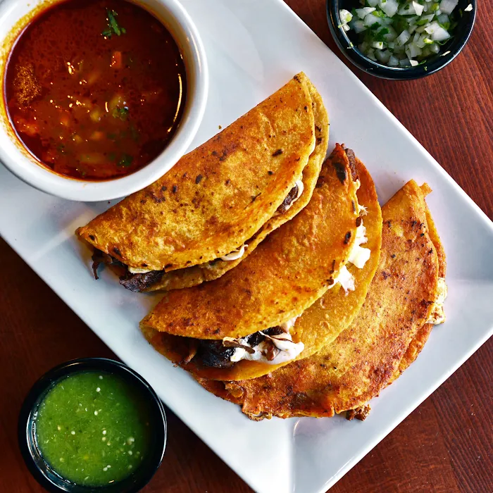 Mi Pequeno Mexico Restaurant Picture 9