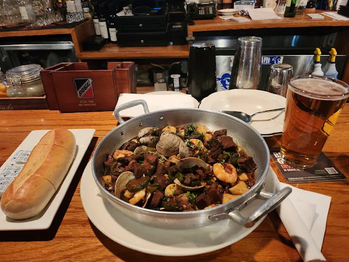 Bello's Pub and Grill, Newark's First Gastropub Picture 3