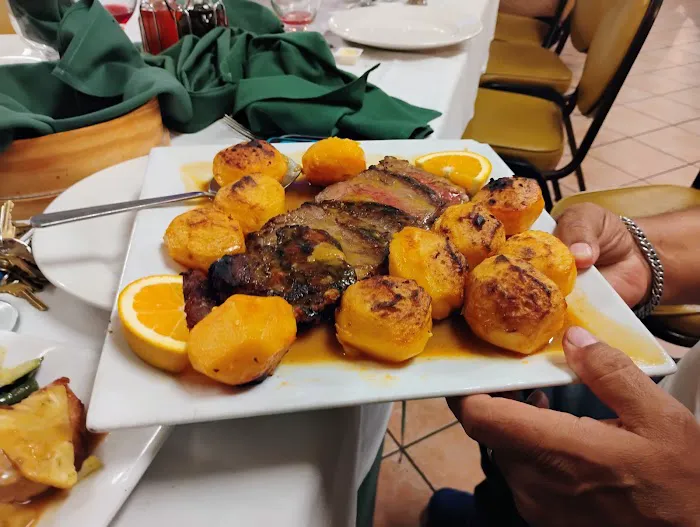 Hot Spot Diner Picture 9