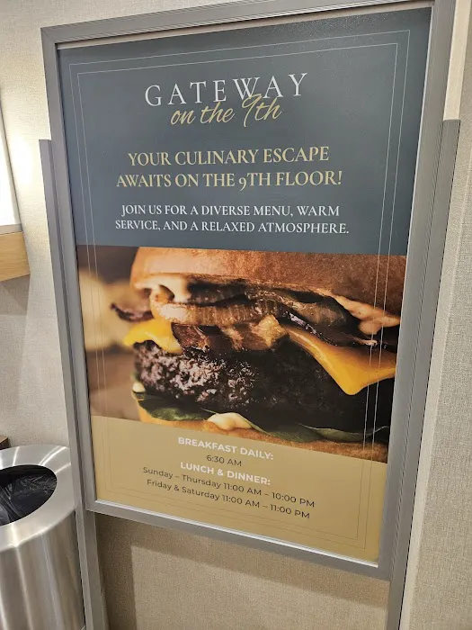 Gateway on the 9th Picture 6