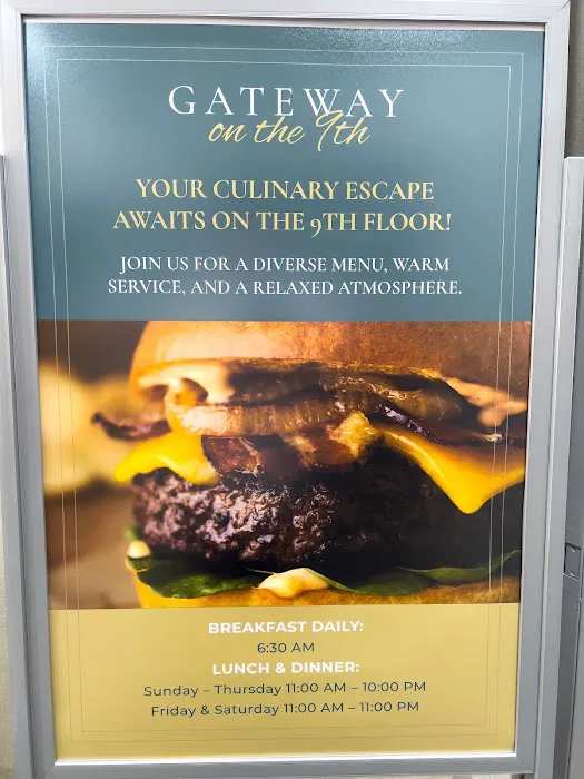 Gateway on the 9th Picture 2