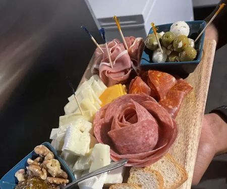 Caipirinhas Sports Bar & Grill