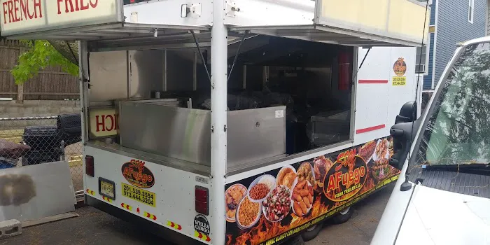 S&M Afuego Food Trailer Picture 6