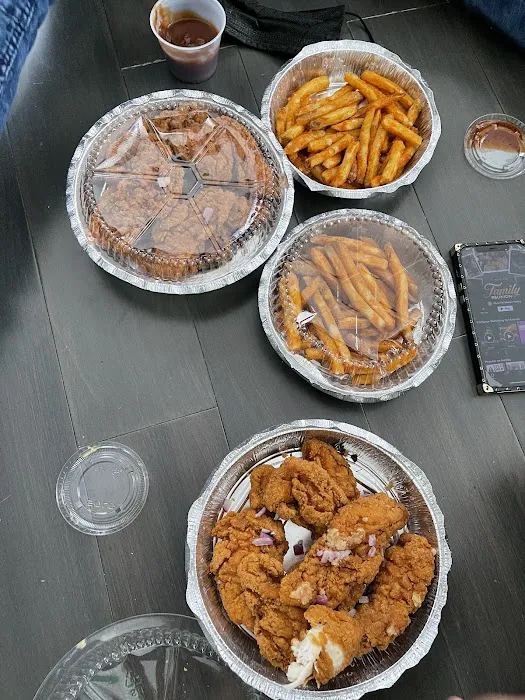 Elza's Restaurant Café & Grill Picture 10