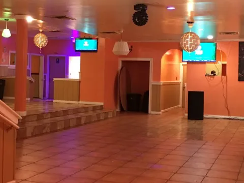 Family Manor Restaurant Picture 5