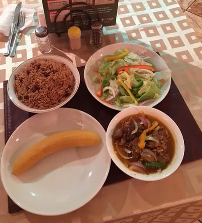 Family Manor Restaurant Picture 1