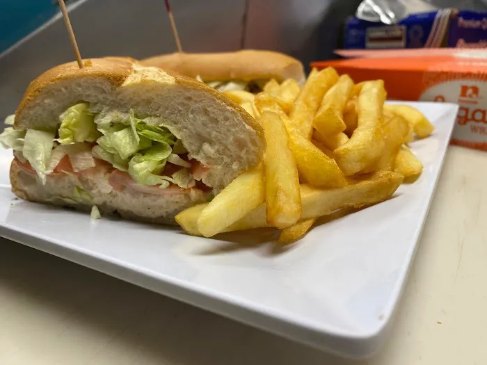 Clinton Steak & Gyro Picture 3